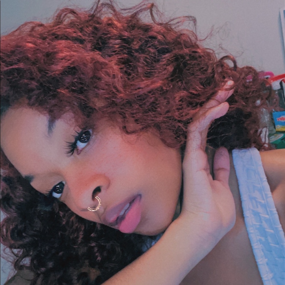 Meet your Posher, Diannah